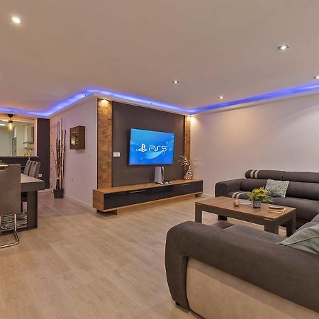 Luxury Apartment City Centre Granada Buitenkant foto